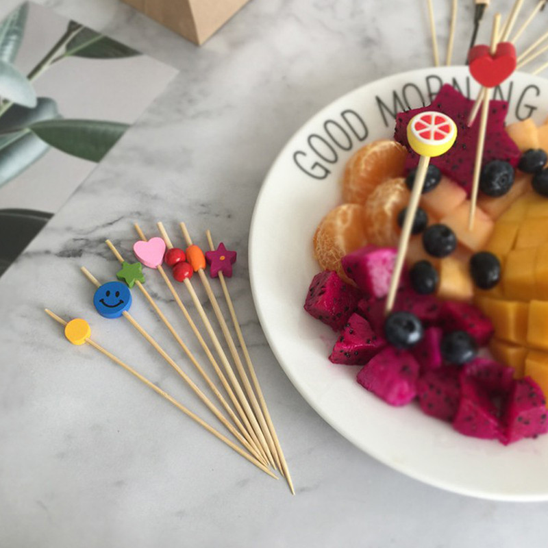 100 vnt Garnyras bambuko lazdelės vienkartinės vaisių lazdelės užkandžių iešmeliai vakarėliui švediškas stalas bambuko maisto rinkiniai sumuštinių dekoras