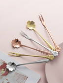 2 vnt Lengva prabanga nerūdijančio plieno vaisių šakutė auksinė desertinė šakutė pyrago vaisių šakutė subtilus vyšnių šaukštas namų virtuvės indai