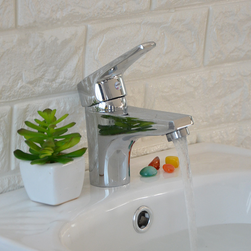 Kvaliteetne spetsiaalne vett säästev otsik Reguleeritav kraan Aeraator mullitaja kraan Filter Kraana düüsid Segisti tarvikud