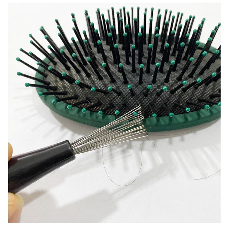 1 vnt. plaukų šukų valiklis, vielinės rankenos, garbanojimo šukos, susivėlusių plaukų plyšiai, pašalinimo įrankis.