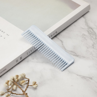 Novi slatki plastični češalj Mali prijenosni mini kozmetički češalj Putni jednostavan za nošenje Mali češalj Alati za kosu Kozmetički alati Brijač