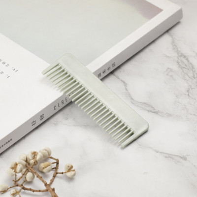 Novi slatki plastični češalj Mali prijenosni mini kozmetički češalj Putni jednostavan za nošenje Mali češalj Alati za kosu Kozmetički alati Brijač