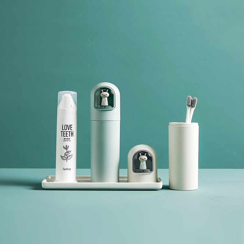 Hambaharja hoidik Kaasaskantav reisija suuveetops Hambapasta hammaste säilituskarp WC-pott MugTravel hambaravikomplekt Vannitoatarvikud