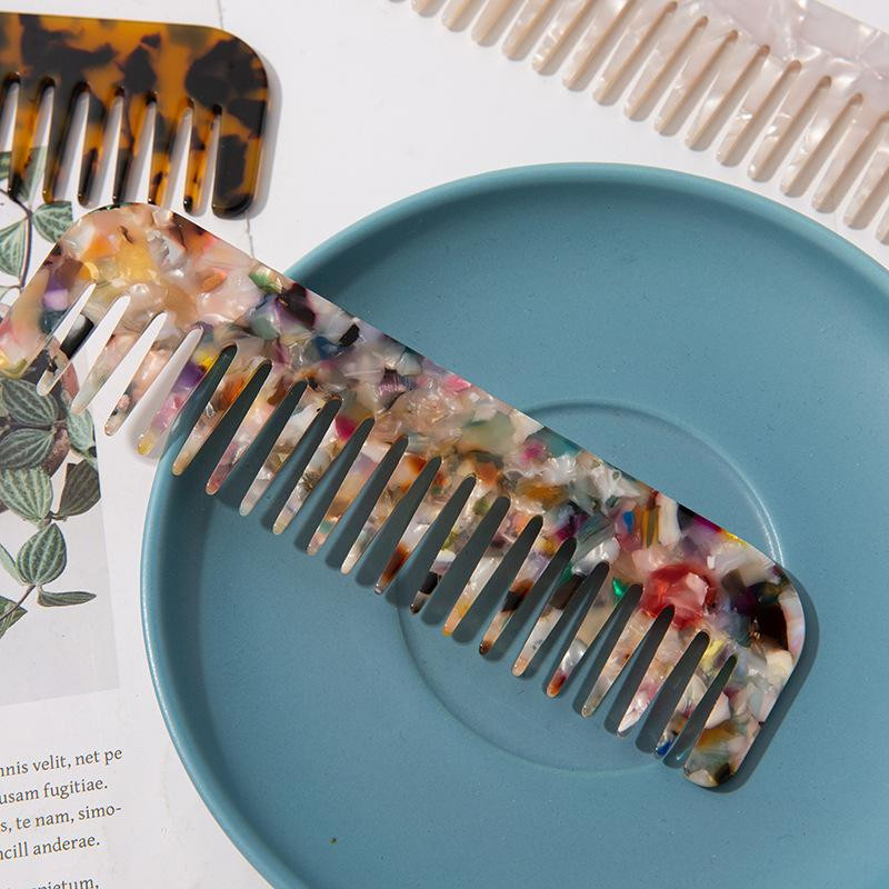 Απλό μαρμάρινο ανάγλυφο οξικό οξύ με μεγάλη οδοντωτή χτένα αντιστατική χτένα ενηλίκων