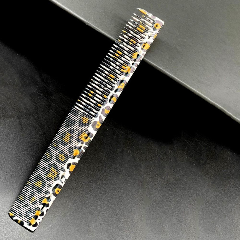 Spalvotos plastikinės plaukų kirpimo šukos moterims Ilgų plaukų kirpimas Tiesių plaukų formavimas Kietos šukos Kirpyklos priedai