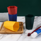 Kaasaskantav plastikust hambaharja hoiukarbi hoidik välistingimustes reisikorraldaja Matkamine Telkimine Kuristamistass Kodu Vannitoa tarvikud