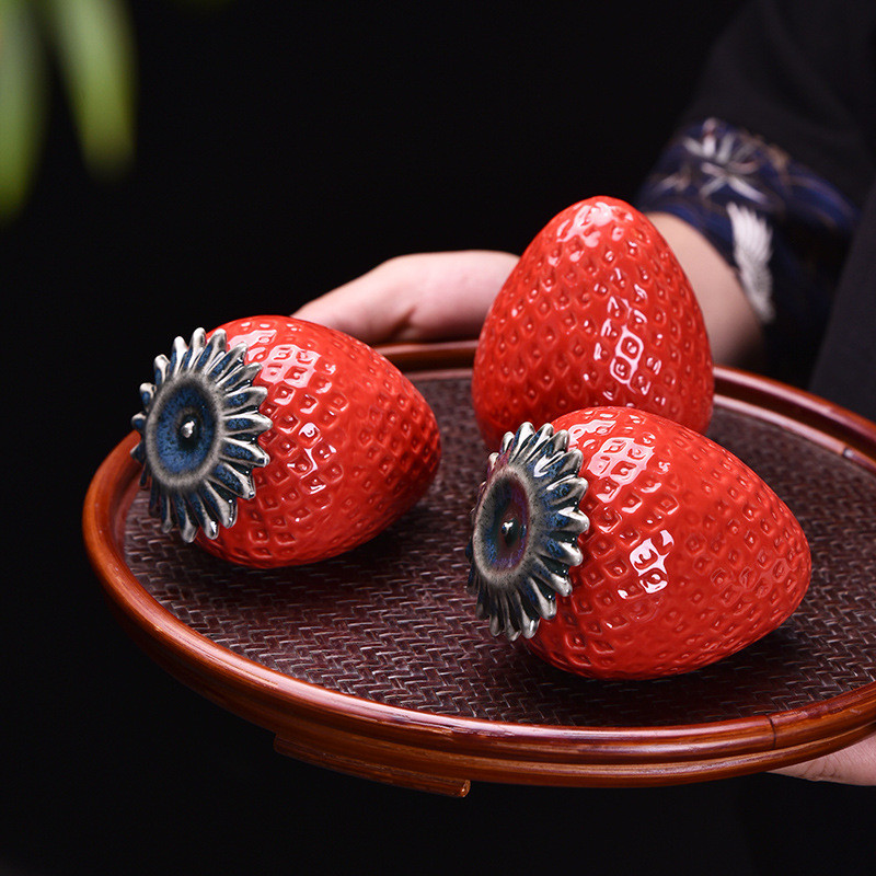 Urna za male životinje Keramičke kreativne kremirane urne za kućne ljubimce Suvenir Pogrebni ljudski pepeo Pogrebni lijes Ukrasni ukrasi Jagoda