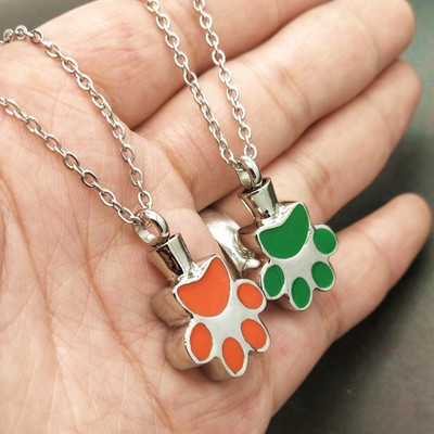 Μενταγιόν Αναμνηστικό κολιέ για στάχτες κατοικίδιων Προσωποποιημένο ανοξείδωτο ατσάλι με στάμπα πόδι αναμνηστικό αξεσουάρ