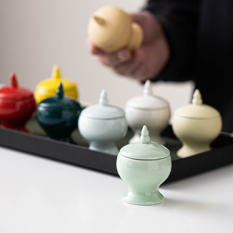 Kremeerimine Lemmiklooma isikupärastatud keraamilised urnid Väikesed loomad tuhakonteiner Kass Koer Matus Kirst Surnud lemmiklooma suveniir