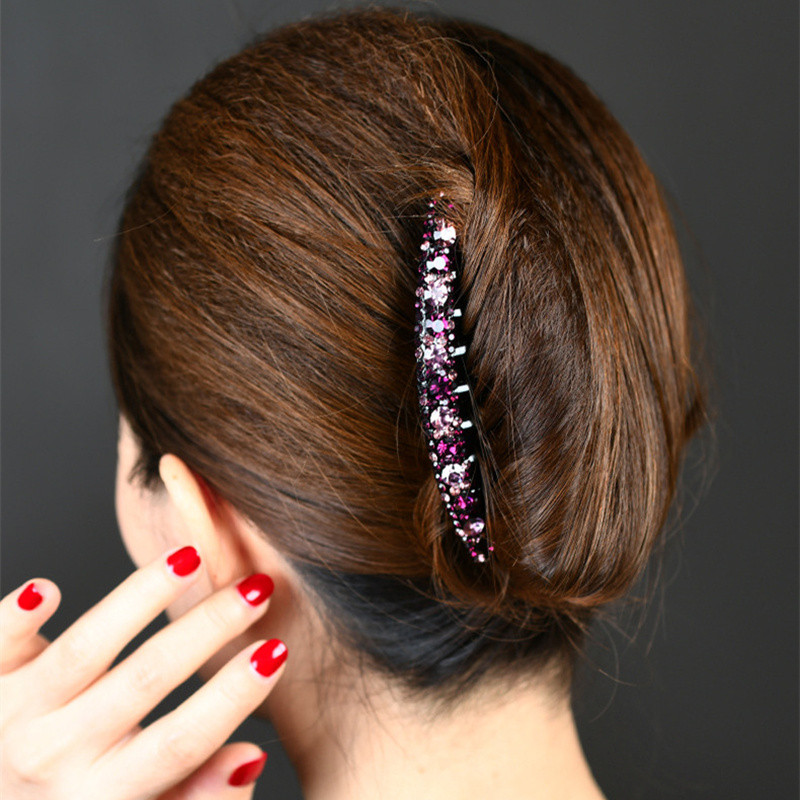 2022 Vintage Flower Crystal Juukseklambrid Mood Juuksekammid Plastikust läikivad juuksenõelad naistele Juukseaksessuaarid Kukuline peakate