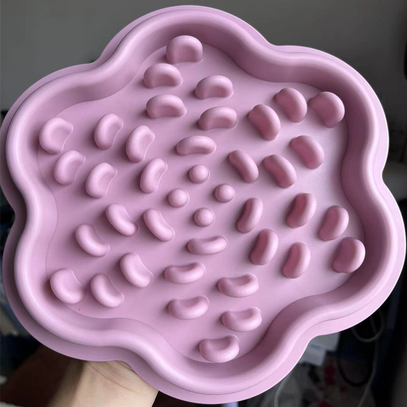 Silikoonist lemmiklooma lakkumisalus Kasside ja koerte aeglane toit, libisemiskindel plats, lemmiklooma kauss, lakkumisalus, koera aeglane matt lemmiklooma lakkumismatt, aeglane söötja