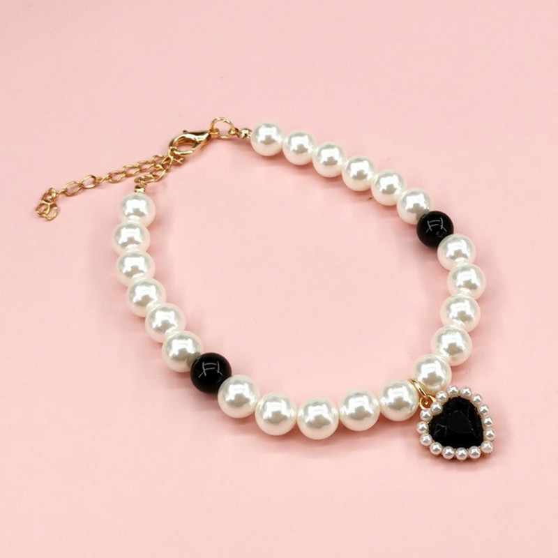 Unikalūs naminių gyvūnėlių karoliai Itin lengvas puošnus žavingas naminių kačių dirbtinių perlų karoliai su širdelės pakabuku