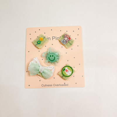 5 tk/komplekt Armsad koera juukseklambrid kutsika juuksenõel Pet Cat Käsitsi valmistatud juuksenõel Lemmiklooma vibu juuste aksessuaarid Mitmevärviline pikk villane lemmiklooma peakate