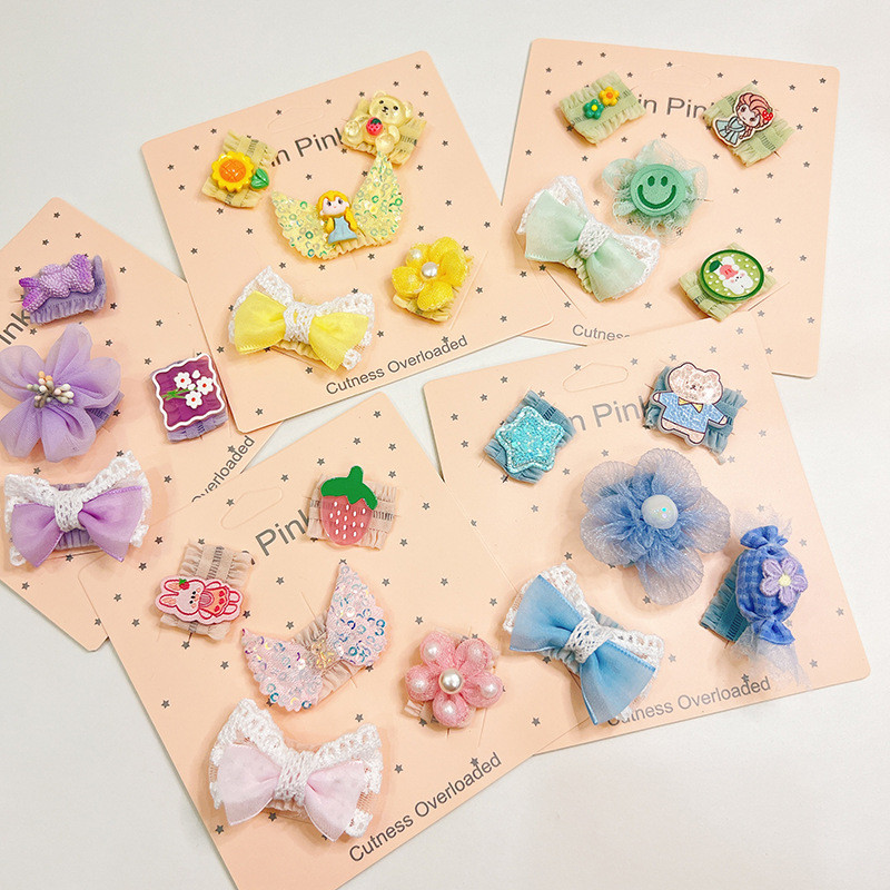 5 tk/komplekt Armsad koera juukseklambrid kutsika juuksenõel Pet Cat Käsitsi valmistatud juuksenõel Lemmiklooma vibu juuste aksessuaarid Mitmevärviline pikk villane lemmiklooma peakate