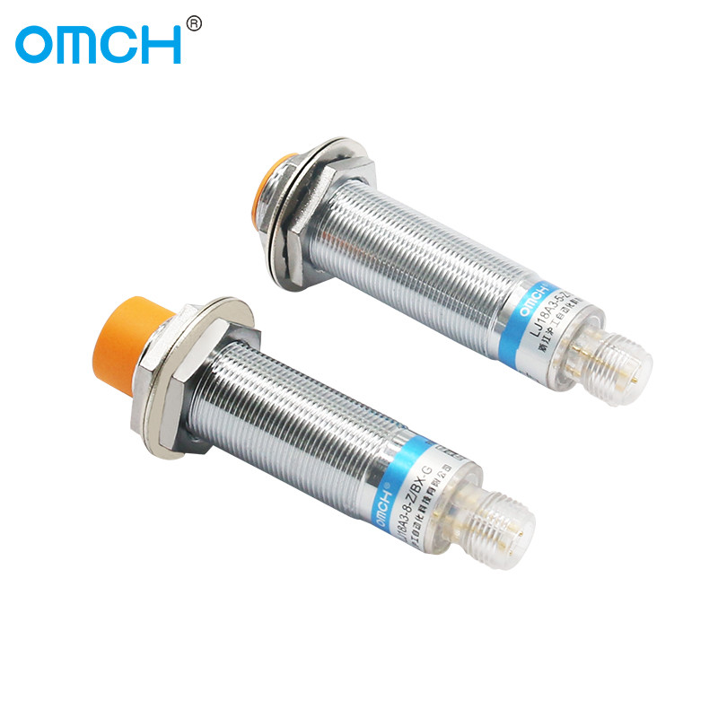 OMCH Plug-in M18 induktivni prekidač senzora blizine 5-8 mm Udaljenost detekcije Pogodan za M12 konektore NPN PNP