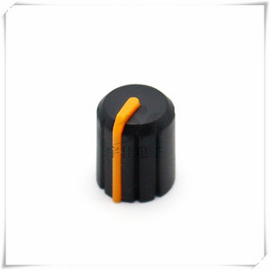 10 osa pehmest kummist nupukorgi läbimõõt 11,5 mm kõrgus 14 mm potentsiomeetri kodeerija nupp lillekujuline sisemine auk 6 mm