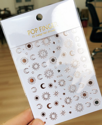 1 KOM 3D Sunce Zvijezda Nebo Mjesec Naljepnice za uređenje noktiju Pritisnite na nokte Pribor za uređenje noktiju Lasersko srce naljepnice s cvijetom Dodaci za uređenje noktiju