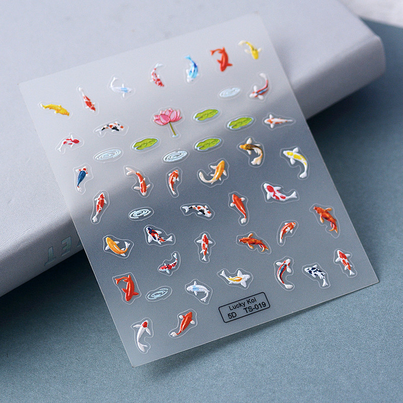 Crveni koi šaran Lotusov cvijet 5D meki reljefni reljefi Samoljepljive naljepnice za nokte Sretna zlatna ribica 3D naljepnice za manikuru Veleprodaja