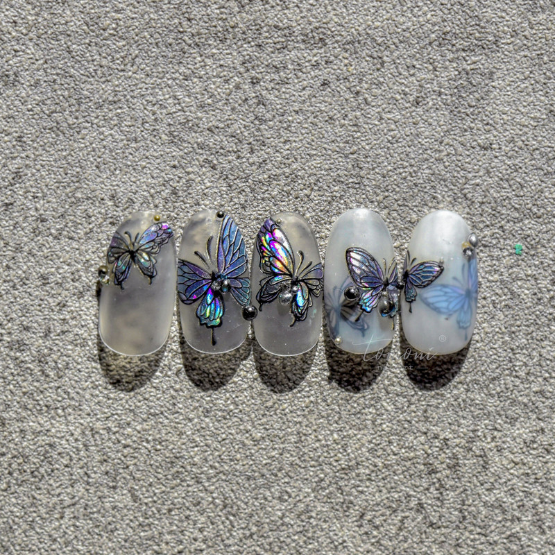 Laser Blue Illusion Butterfly 5D pehmed reljeefsed reljeefid Isekleepuvad küünte kaunistused Kleebised Kvaliteetsed maniküüri kleebised