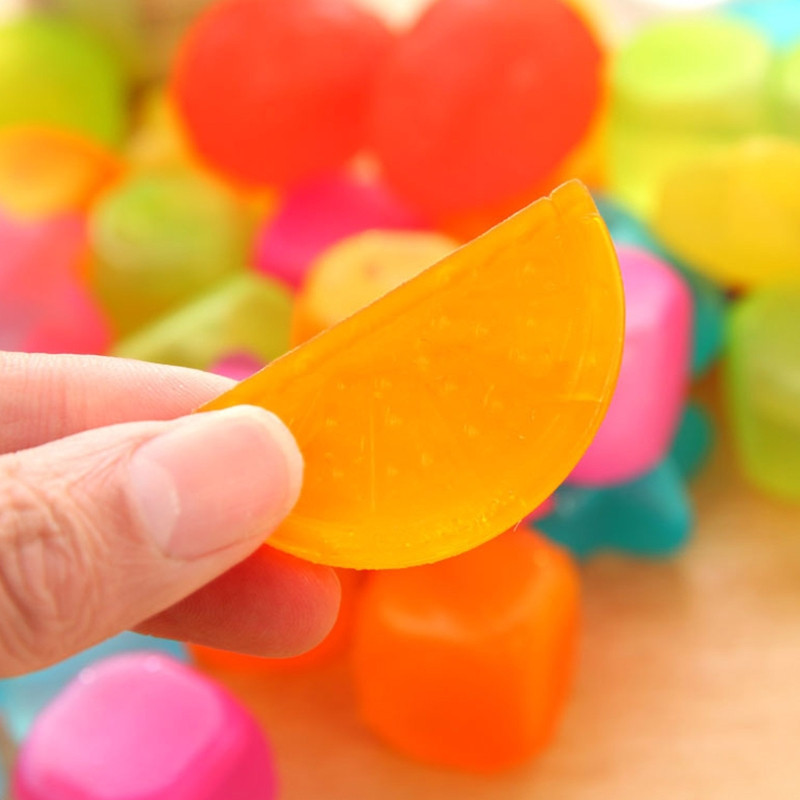 6 vnt pakartotinai šaldomi ledo kubeliai, plastikiniai neskiestieji ledo kubeliai, daugkartinio naudojimo plaunami ledo kubeliai, skirti stovyklavimui iškyloje