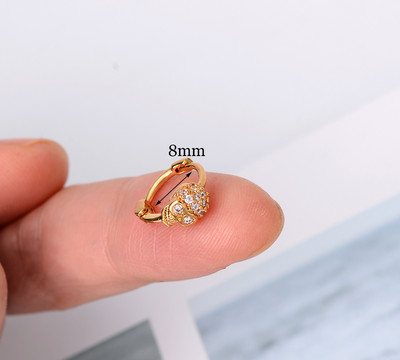 1 vnt. Punk Hiphop Cool Crystal Moon Star Cross Heart Kaukolė Mažas Apvalus Lankelis Auskarų vėrimas Pakabukas Ausys Žavingi papuošalai Didmeninė prekyba