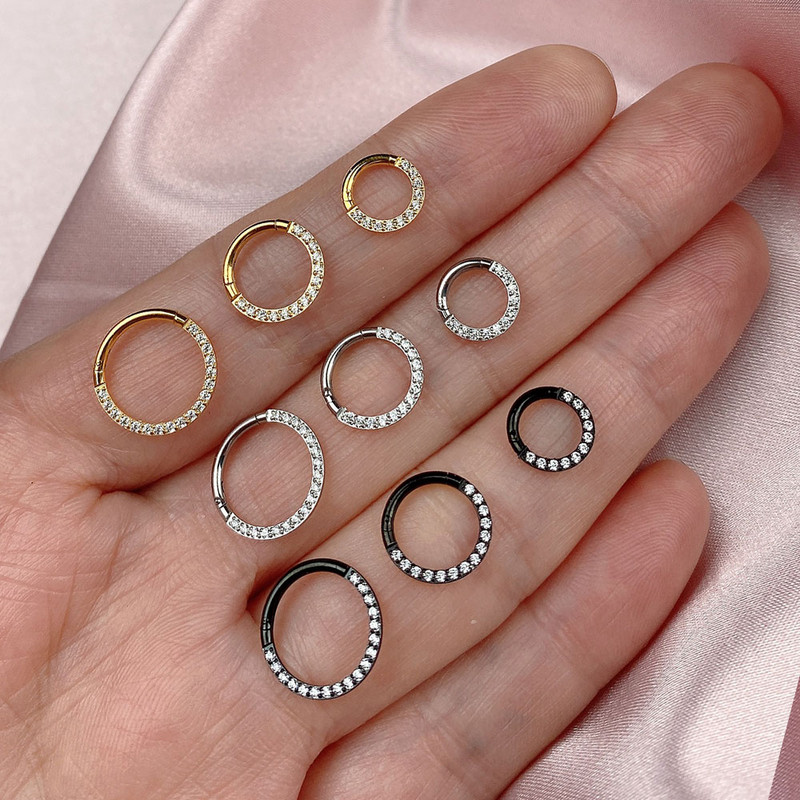 Χρυσό χρώμα Μικρά σκουλαρίκια με κρίκο από ανοξείδωτο ατσάλι Δαχτυλίδι μύτης στρογγυλό Huggies για γυναίκες 2022 Κρυστάλλινο δαχτυλίδι αυτιού κοκάλι αγκράφα
