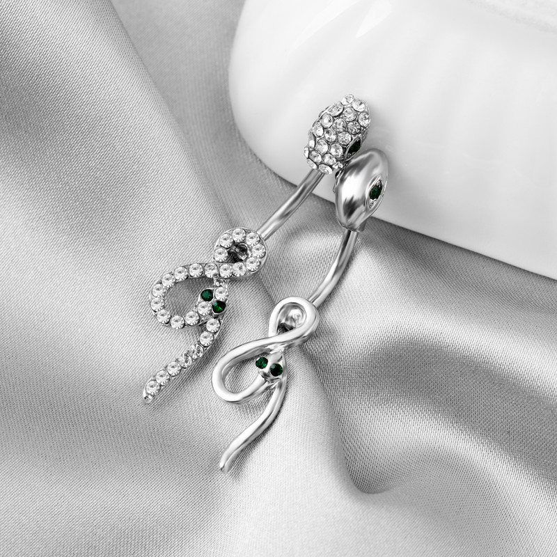 Európai és amerikai divatos rozsdamentes acél szegecses cirkon köldök köröm személyre szabott kígyó alakú tekercses köldökgombos piercing