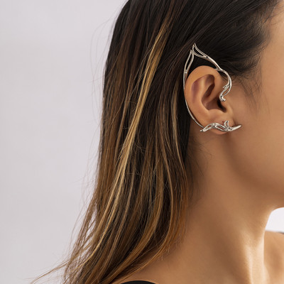 Punk liialdatud kolmemõõtmeline inglitiivad kõrvarõngad kõrvamansett naistele Retro draakon augustamata kõrvarõngad klambrid peoehted