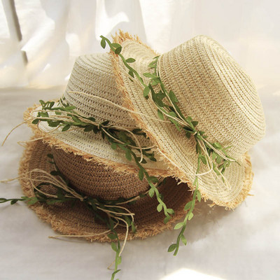 2023 Модна едноцветна тъкана нова сламена шапка Дамска ратанова шапка с лък за слънце Лятна шапка Сенник Шапка за плаж Външна слънцезащитна шапка