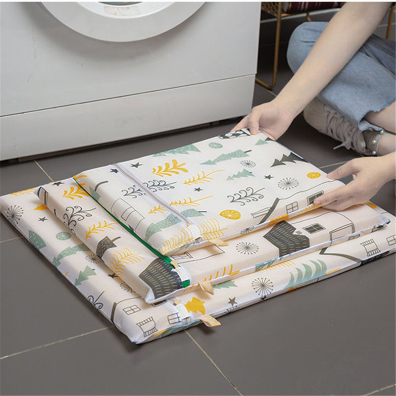 1 Η/Υ Μοτίβο εκτύπωσης κινουμένων σχεδίων για οικιακή τσάντα με δίχτυ πλυντηρίου ρούχων Μεγάλη αναδιπλούμενη τσάντα πλυσίματος με δίχτυ με φερμουάρ Προστατευτική τσάντα με δίχτυ πλυσίματος πλυντηρίου