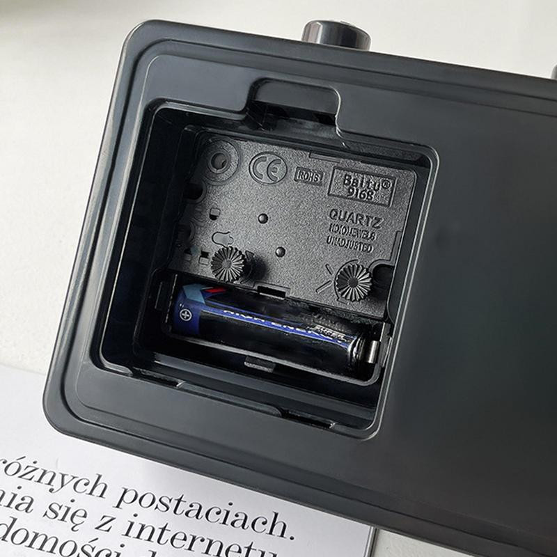 Nova kreativna spavaća soba Budilica Zabavna preklopna mehanička budilica Stolni digitalni kalendarski satovi Retro stolni satovi Uređenje doma