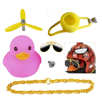 Dviračio maža geltona antis, įprastas prisukamas šalmas, stovintis antis, sulaužytas vėjo antis, dviratis, variklis, važiavimas dviračiu, dviračių priedai