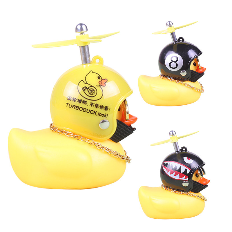 Dviračio maža geltona antis, įprastas prisukamas šalmas, stovintis antis, sulaužytas vėjo antis, dviratis, variklis, važiavimas dviračiu, dviračių priedai