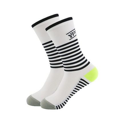 2021 márka Színes Sport Kerékpározás Futó Zokni Férfi Női Sportzoknik Kemping Túrázás Hegymászó Zoknik Coolmax