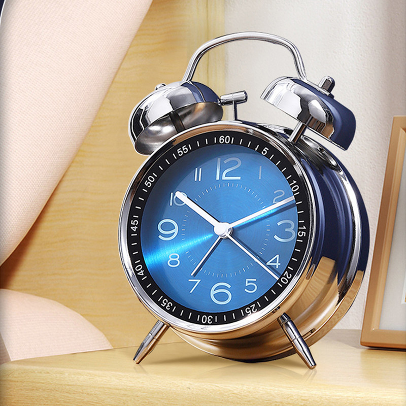 Magamistoa lauakell Lihtne disain Valju heli öölamp Kellad Äratused