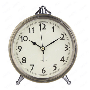 Bronze Metal Ευρωπαϊκό Ξυπνητήρι Δημιουργική διακόσμηση επιφάνειας εργασίας Σίγαση Επιτραπέζιο ρολόι Roman Word Επιτραπέζιο ρετρό μικρό ρολόι