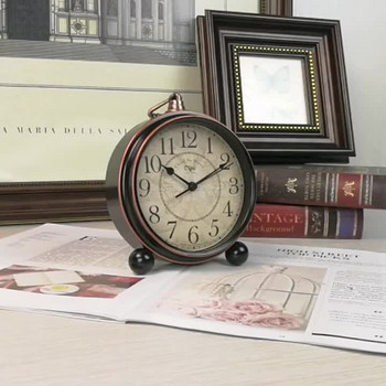 Творчески електронен ретро часовник Нов изискан малък будилник за спалня Декорация за дома Орнаменти за всекидневна Часовникът може да бъде окачен