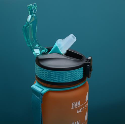 1-liitrine veepudel Time Scale Fitness Outdoor Sports Veepudelid õlgedega härmas lekkekindlate motiveerivate sporditassidega