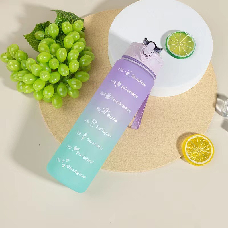 Nešiojamas vandens butelis Motyvuojantis sportinis vandens butelis su Time Marker nepralaidžiu puodeliu, skirtas lauko sportui Fitness Be BPA