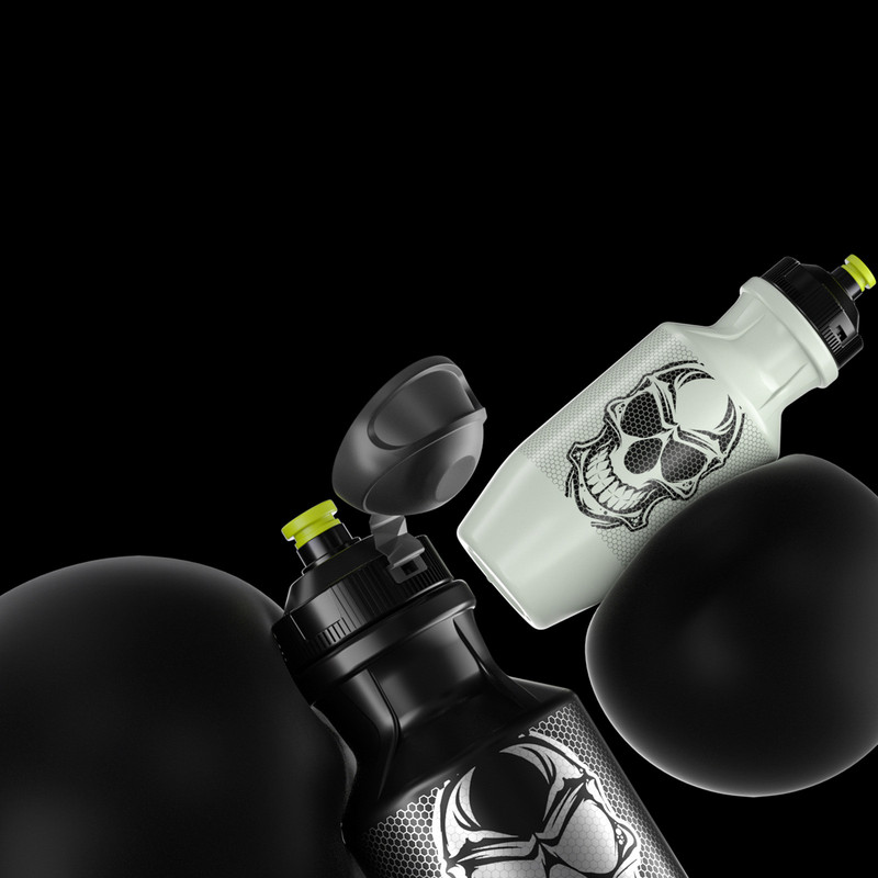 Kerékpáros Fitness Vízi Kupa Kerékpár Squeeze Élelmiszer minőségű PP műanyag vizes palack porálló fedéllel Kerékpáros vizes palack