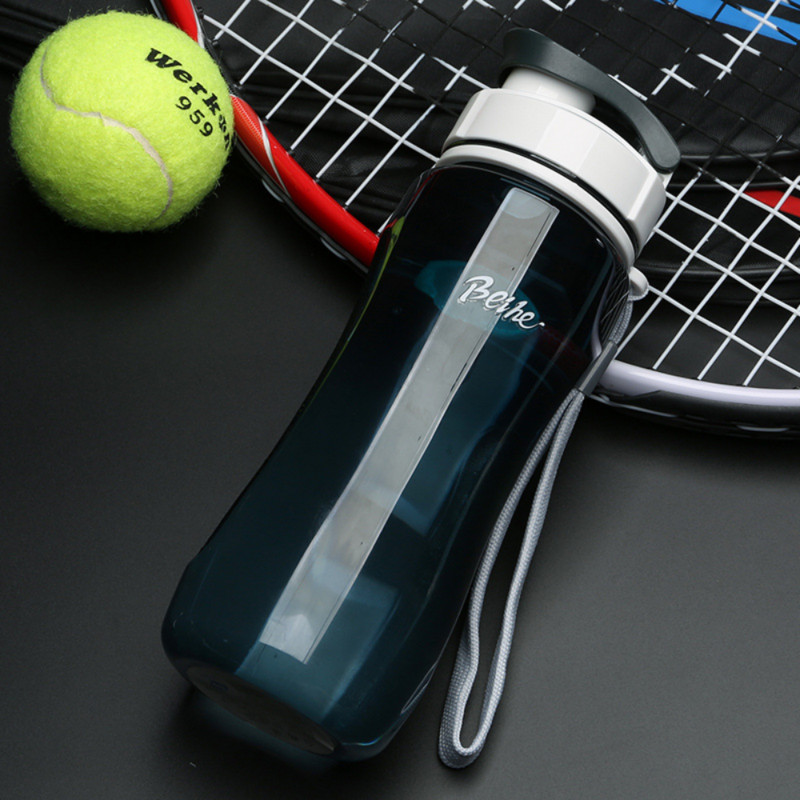 Hordozható közvetlen ivókerékpár vizes palack műanyag sport kültéri szivárgásmentes csésze fehérje shaker italos poharak nőknek férfiaknak