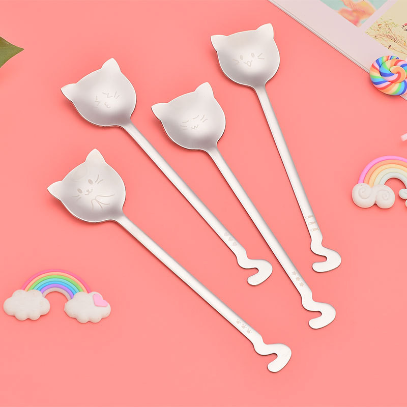 Teekohvi segamislusikas roostevabast terasest lusikas keraamilise käepidemega Kassikujuline magustoidulusikas Kööginõu keraamiline käepide