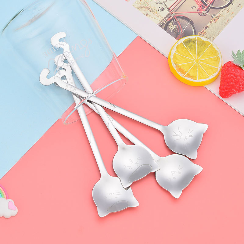 Teekohvi segamislusikas roostevabast terasest lusikas keraamilise käepidemega Kassikujuline magustoidulusikas Kööginõu keraamiline käepide