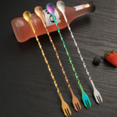 Barmeno Muddler maišymo nerūdijančio plieno priedai Rašto juostos maišymo kokteilių šaukštas su baro šaukštu Auksinis metalinis šaukštas plieno spiralė