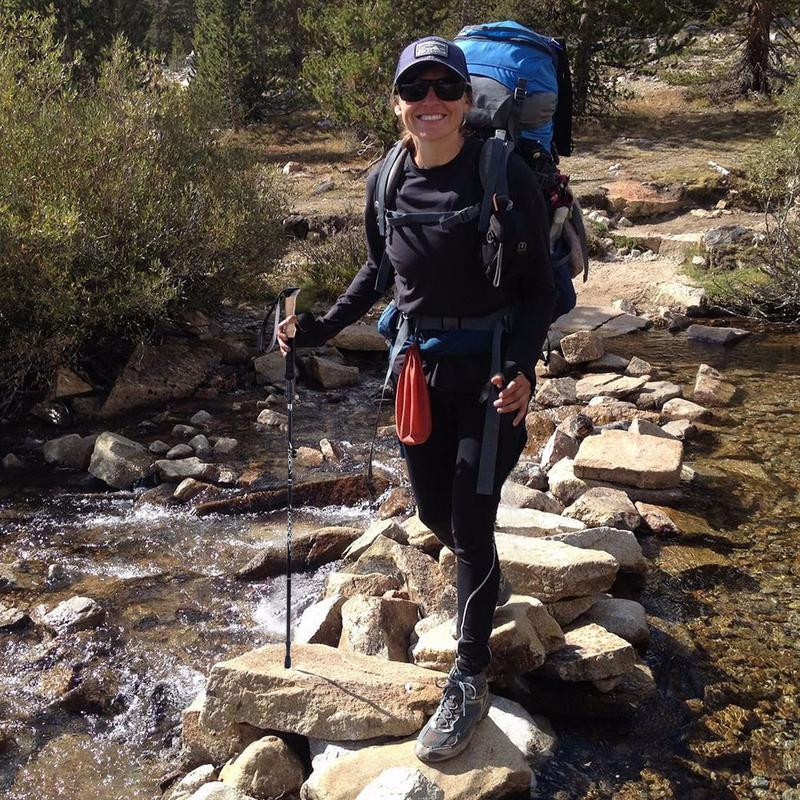 Pėsčiųjų lazdos Aliuminio lydinio žygių lazdos Lauko žygių lazdos Išoriškai užrakinamas kempingas, nešiojamas šiaurės šalių pagyvenusiems žmonėms