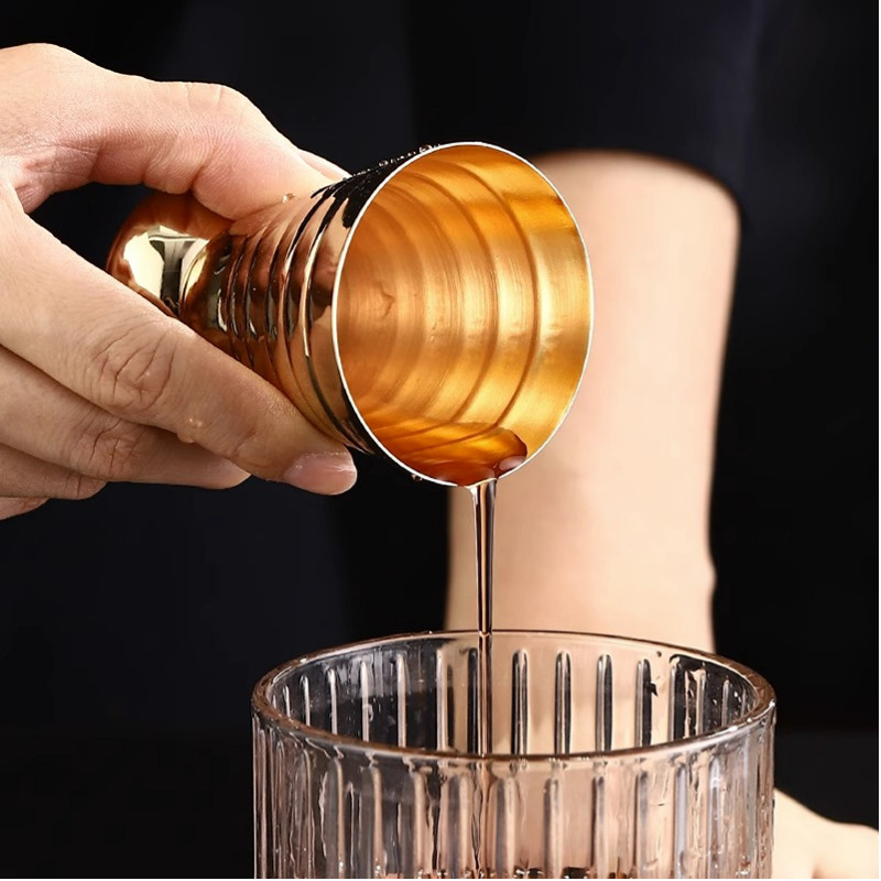75 ml nerūdijančio plieno kokteilių matavimo puodelis Daugialypis vyno matavimo puodelis kokteilių maišytuvas kokteilių taurės plaktuvas matavimo puodelio baro įrankiai
