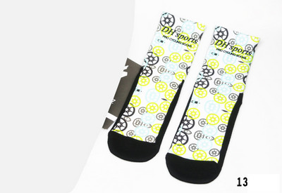 Ανδρικές Γυναικείες χτενισμένες βαμβακερές κάλτσες ποδηλασίας με μοτίβο εκτύπωσης αναπνεύσιμο ποδήλατο ποδήλατο MTB αθλητικές κάλτσες μπάσκετ για τρέξιμο