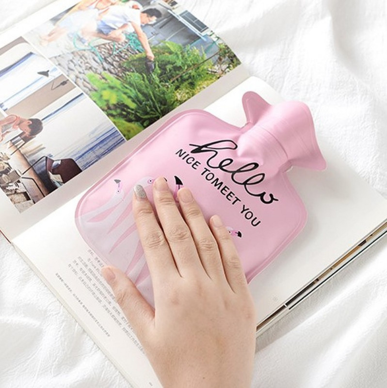 Multikas armsad mini kuumaveepudelid veega täidetud väikesed kaasaskantavad plahvatuskindlad talvised käte soojendamise veekotid majapidamistarbed