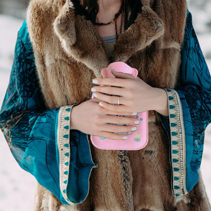 Mini karšto vandens butelis nešiojamas karšto vandens maišelis Nešiojamas šilto vandens krepšys, skirtas kaklo ir pečių mėšlungiui Kalėdų dovanos moterims