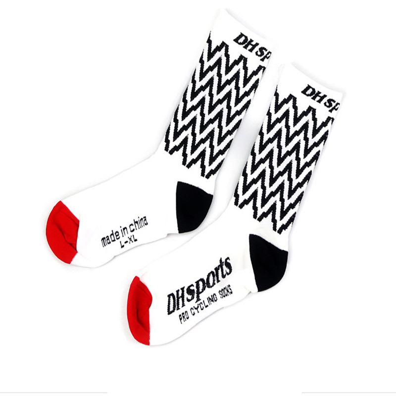 Dviračių kojinės Vyriškos Moteriškos 39-46 Dydis Lauko Dviračių Sportinės Kojinės Aukštos elastinės Dėvėjimui atsparios Kvėpuojančios Kojinės QTW020